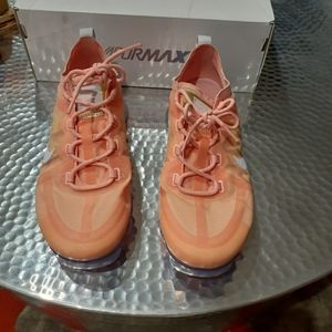 Vapormax